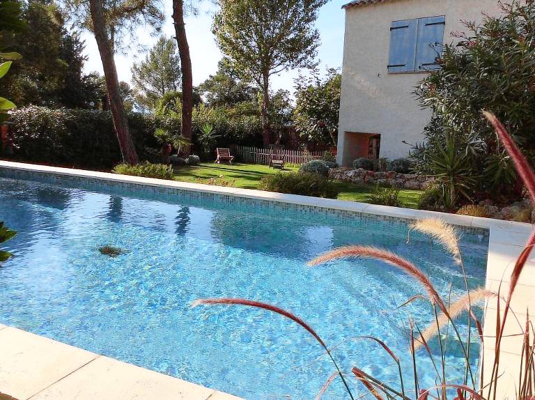Gite with terrace, garden & private pool | Pet-friendly — photo 5