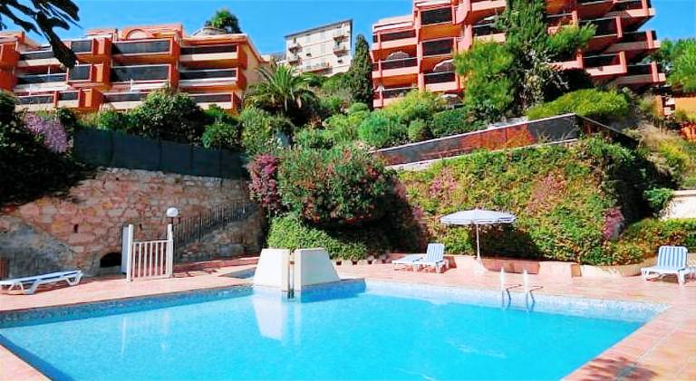 Rental apartment with pool — photo 4