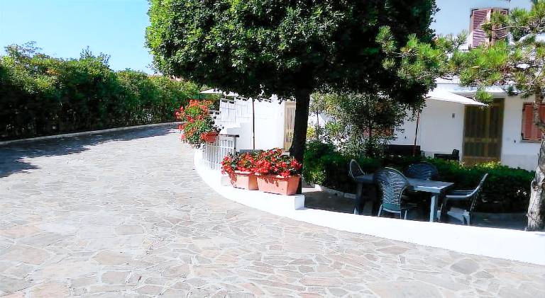 Appartamento in Villa Valentini- Fronte mare, Giardino e Parcheggio privato, WIFI, dotato di tutti i — photo 5