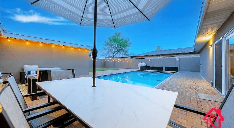253 m&sup2; Ferienhaus