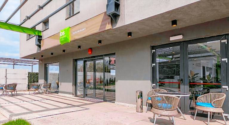 Ibis Styles Bucharest Airport — photo 4