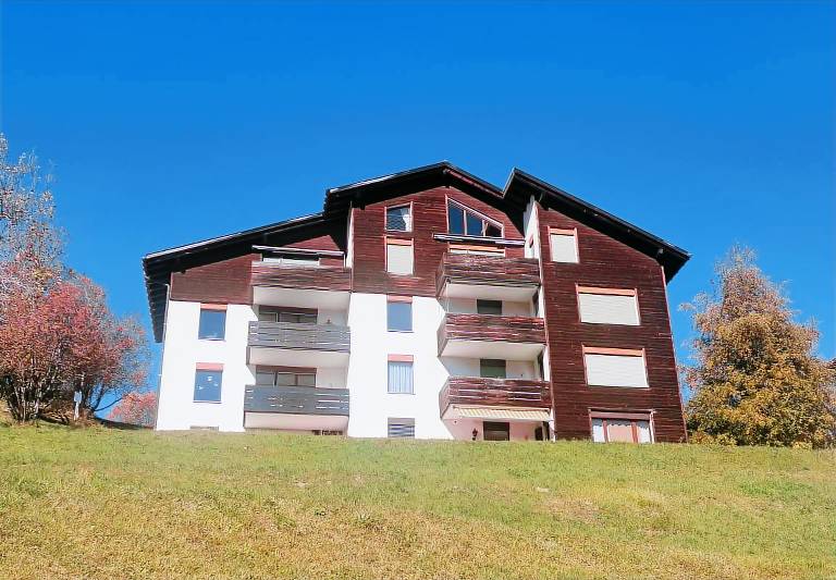 Ferienwohnung in Breil-Brigels,  für max. 5 Gäste Ferienwohnung in Breil-Brigels,  für max. 5 Gäste