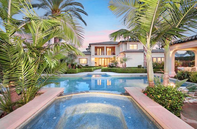 House Arcadia