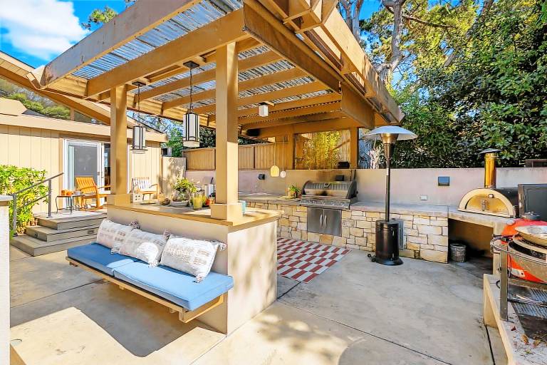 House  Monterey
