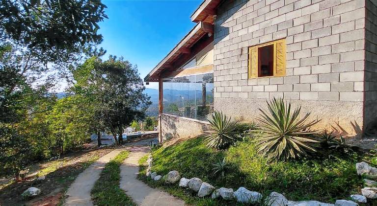 Charming vacation home with pool | Pets are welcome — photo 5