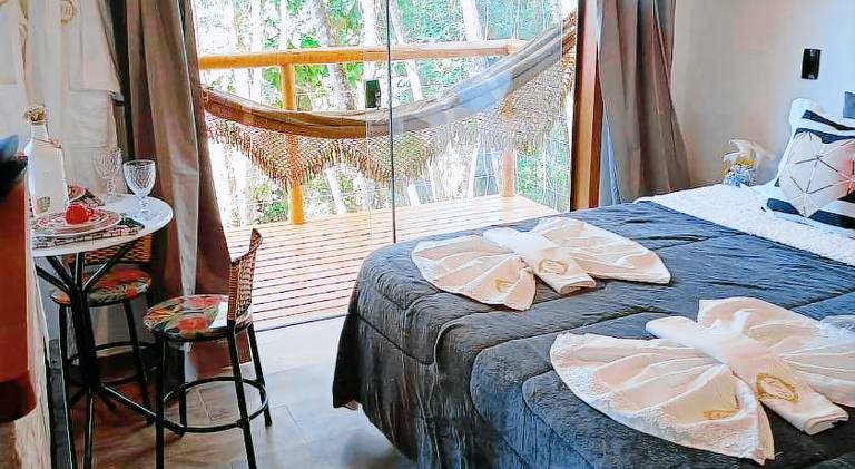 Mountain House Suites in Camanducaia