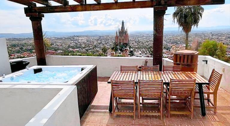 Vacation home with hot tub in Guanajuato