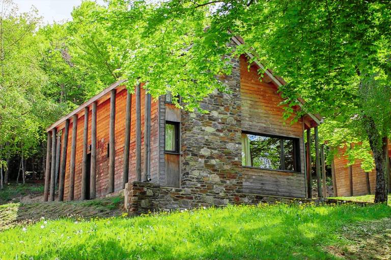 Chalet 6/8 personnes - Les Sous-Bois de la Bastide in Mende