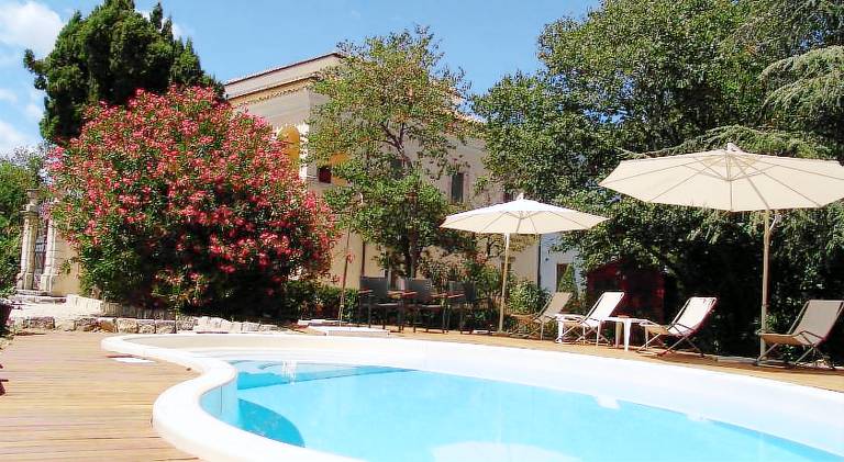 Children-friendly lovely house with pool, yard & patio | Pet-friendly — photo 2