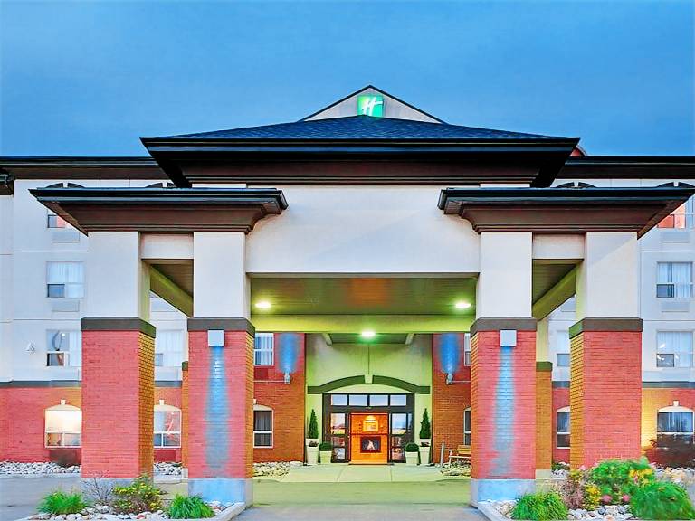 Holiday Inn Express Hotel & Suites Sherwood Park-Edmonton Area By IHG in Sherwood Park, AB