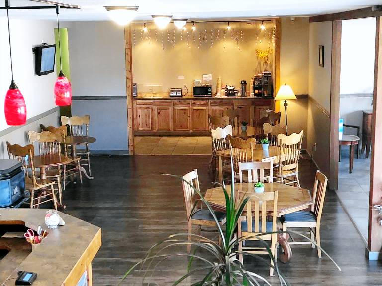 Timber Lodge Inn — photo 5