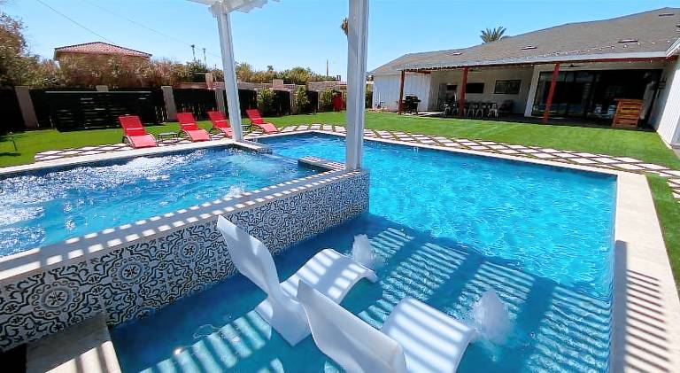 604 m&sup2; Ferienhaus