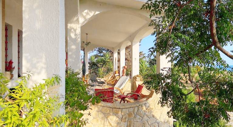 Villa Elena - Seafront & Comfort by Salento Prime — photo 3