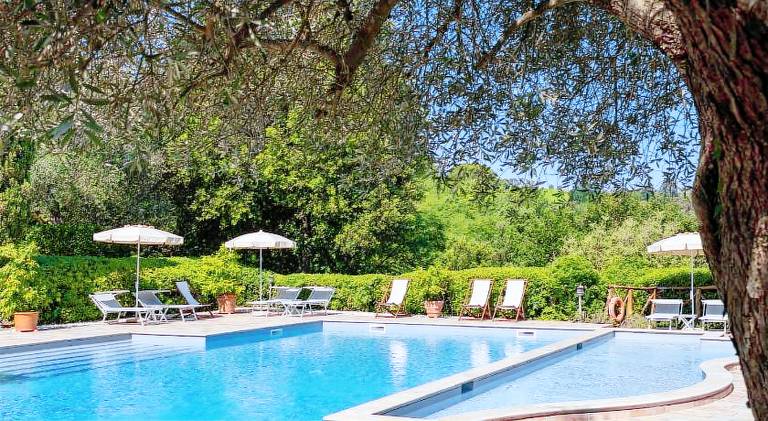 GHIZZOLO Residence - Refurbished Pool 2025 in Gambassi Terme
