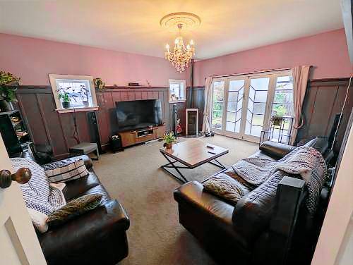 Bed and breakfast  Shirley