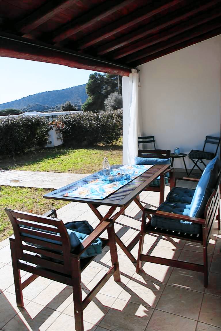 Vacation home with terrace, private pool & yard | Sea view — photo 5