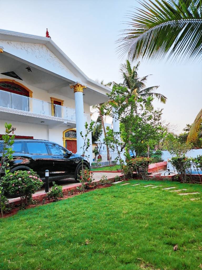 669 m&sup2; Villa