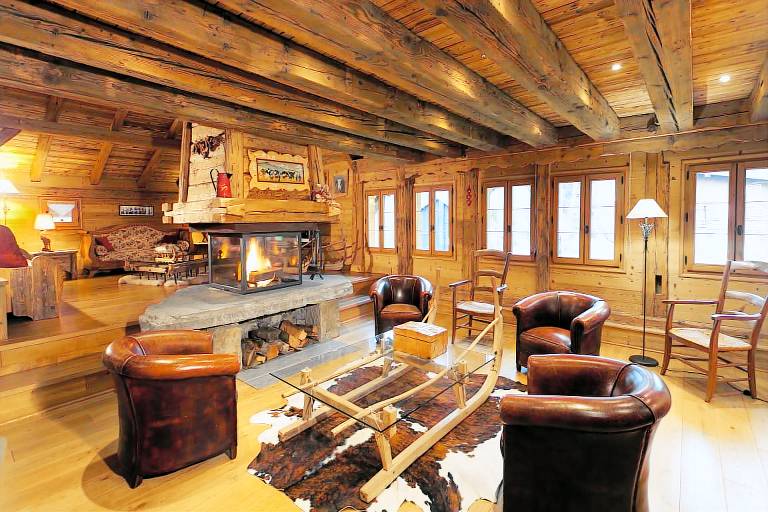 Chalet 'La Ferme Des Fontany' with Mountain View, Private Terrace and Wi-Fi — photo 3