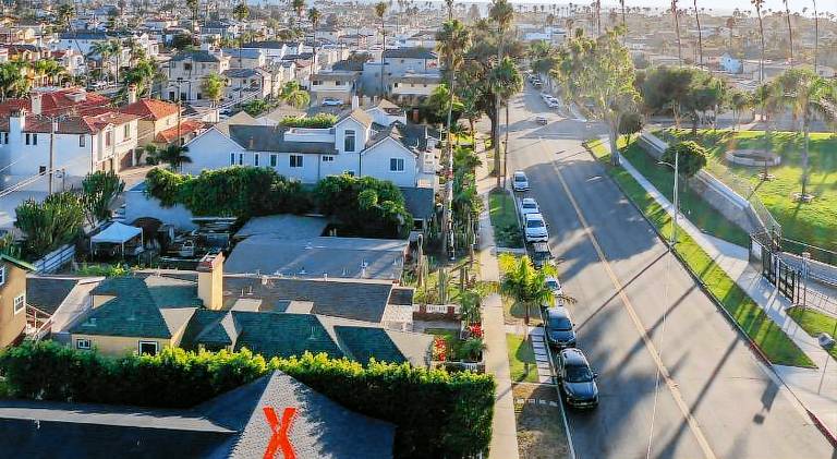 CUTE HOME 7 BLOCKS TO BEACH. XBOX. BIKES. PETS — photo 4