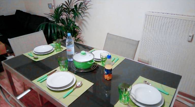 Holiday apartment with patio — photo 5