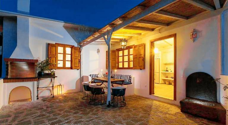 House with 2 rooms for 6 persons — photo 2