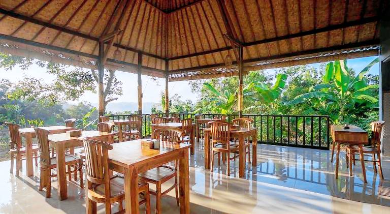 Wonderful lodge with pool, terrace & garden | Pet-friendly — photo 3