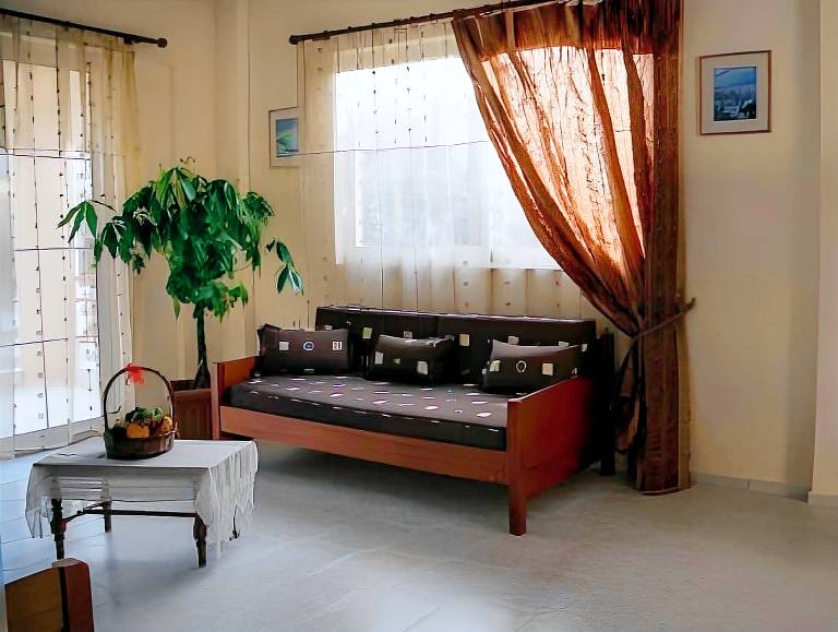 Apartment with terrace & barbecue in Mylopotamos