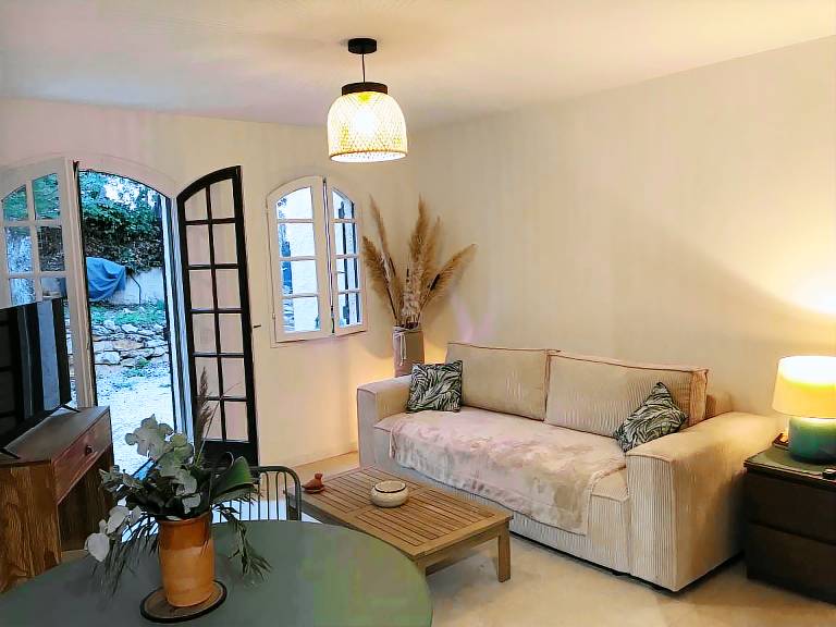 Rental apartment with grill | Garden view — photo 2