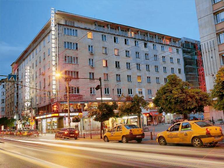 Slavyanska Beseda Hotel in Sofia