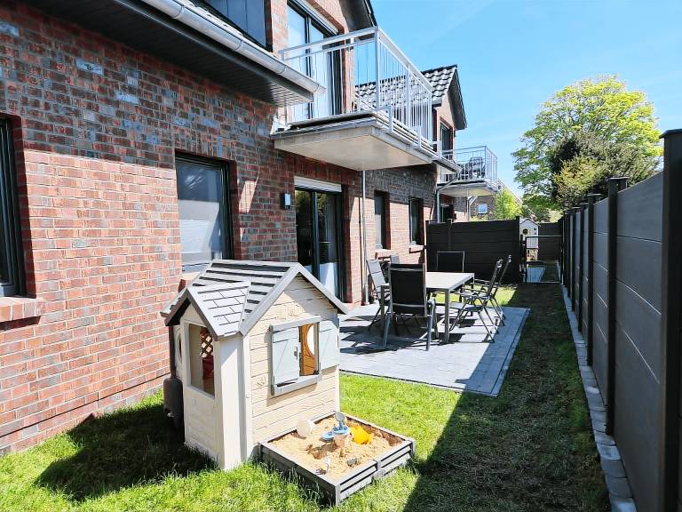 4 separate Ferienwohnungen in Traumlage mit Garten