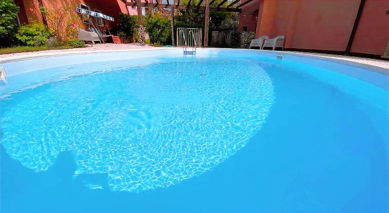 Apartment with pool | Pets allowed — photo 2