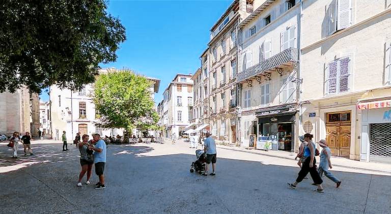 Holiday apartment | Close to Popes' Palace — photo 4