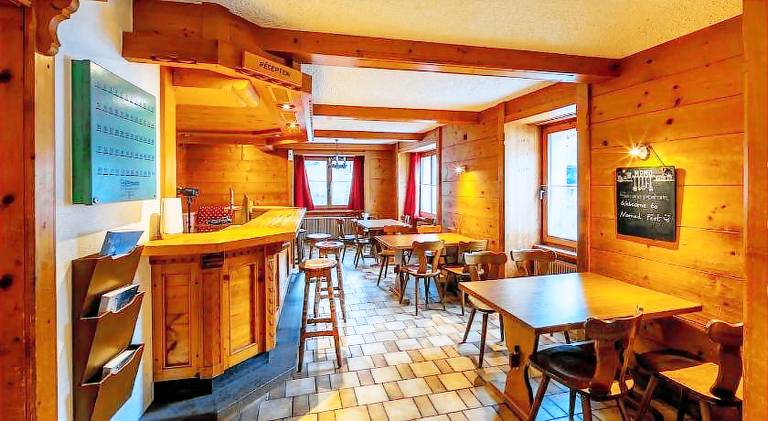 Swiss Alps Coliving Community Stay for Remote Workers — photo 4