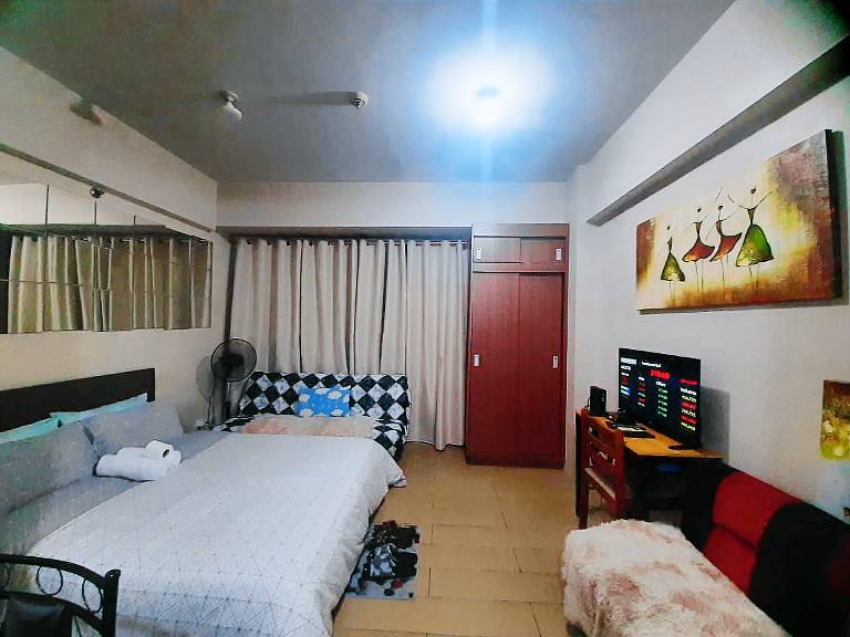 Apartment with pool | Suitable for remote work in Makati