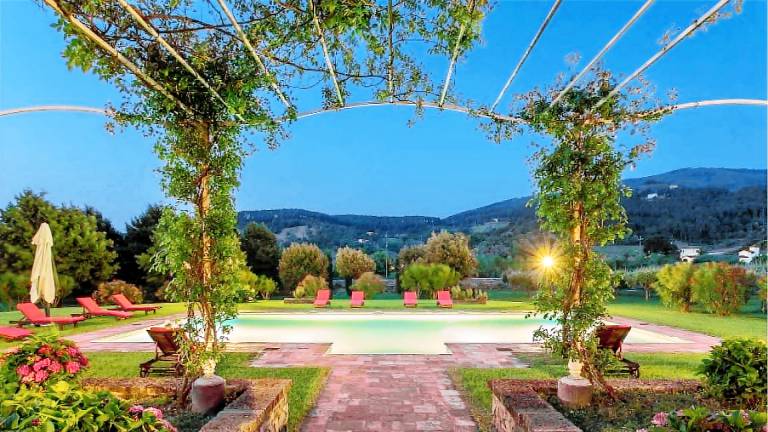 Luxury Country Villa near Lucca — photo 3