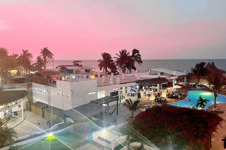 Loki del Mar Hostel