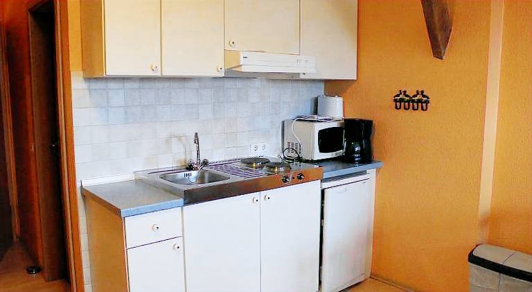 Nice farm with yard, barbeque & terrace | Pets allowed — photo 3