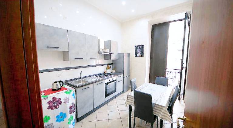 Pleasant holiday apartment | Near Naples Cathedral | Pet-friendly — photo 5