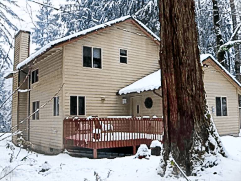 Salmonberry Retreat — photo 2