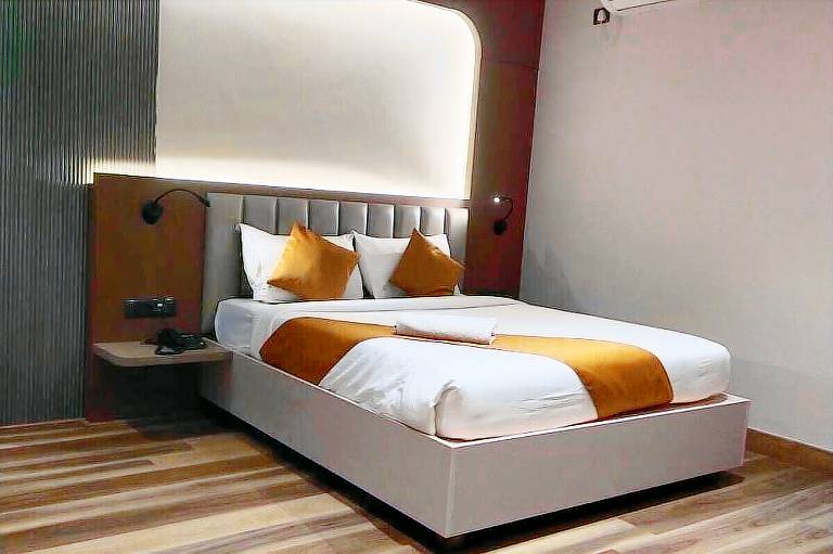 Vaishnavi Residency