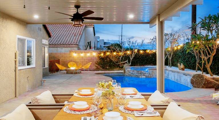 Charming house with hot tub & pool | Pets allowed — photo 3