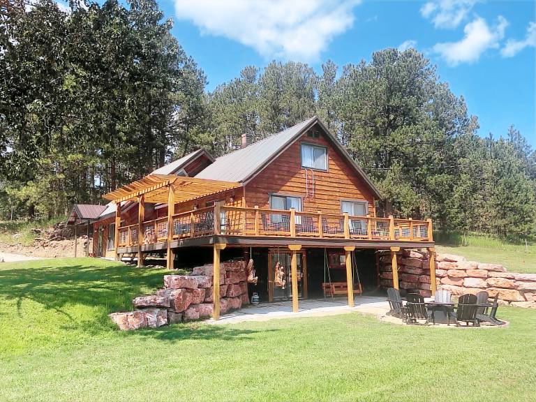 Cabin  Custer