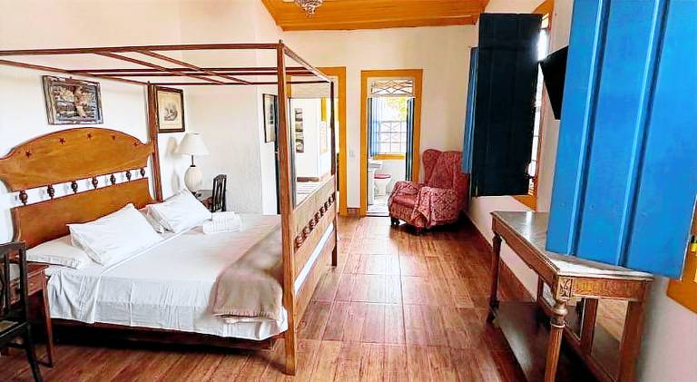 Suites Casa da Colonia — photo 4