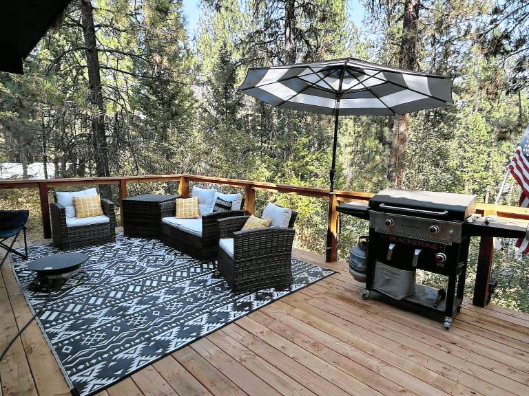 Cabin Garden Valley