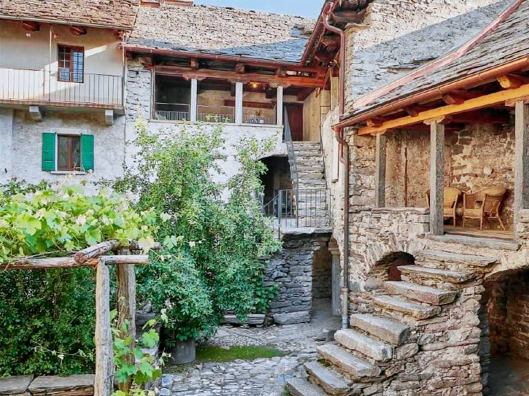 Ferienhaus Maggia TI