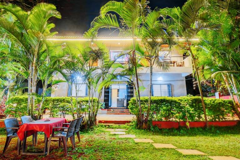 Hotel Silver Inn in Jaoli