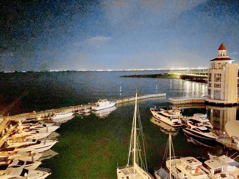 アパートメント Seri Tanjung Pinang