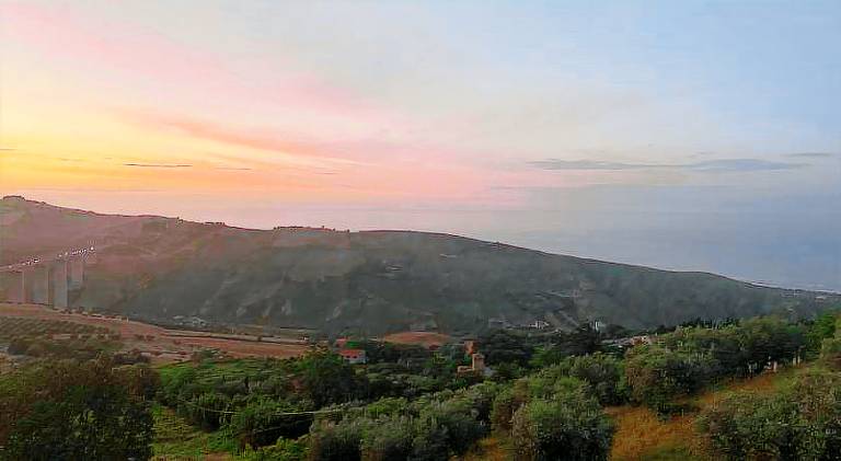 Holiday apartment with 2 rooms for 4 persons in Silvi