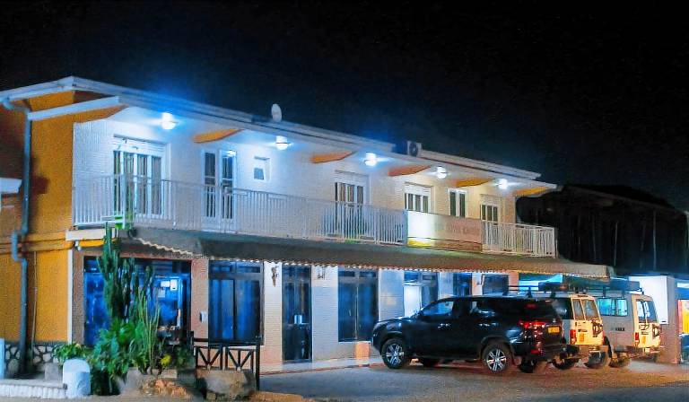 Sandton Hotel Kasese