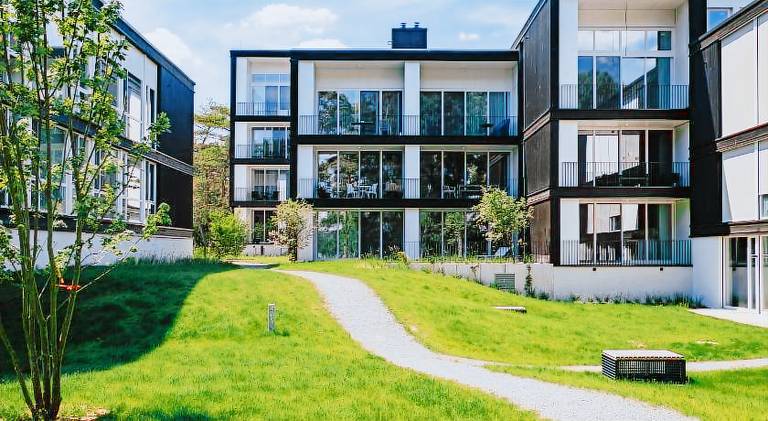 TheChipp - Designapartment mit Seeblick, Pool, Sauna & Kamin — photo 5